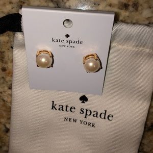 New Kate Spade Pearl earrings